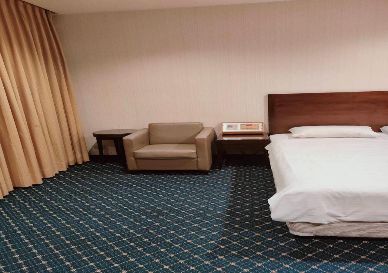 Champion Hotel Taipei Extérieur photo