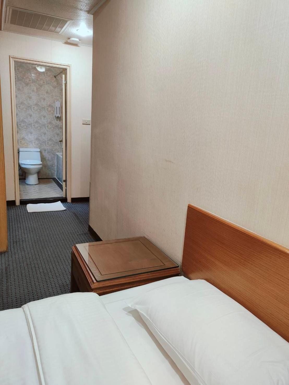 Champion Hotel Taipei Extérieur photo