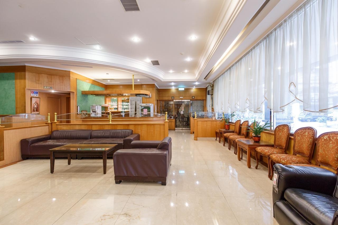 Champion Hotel Taipei Extérieur photo