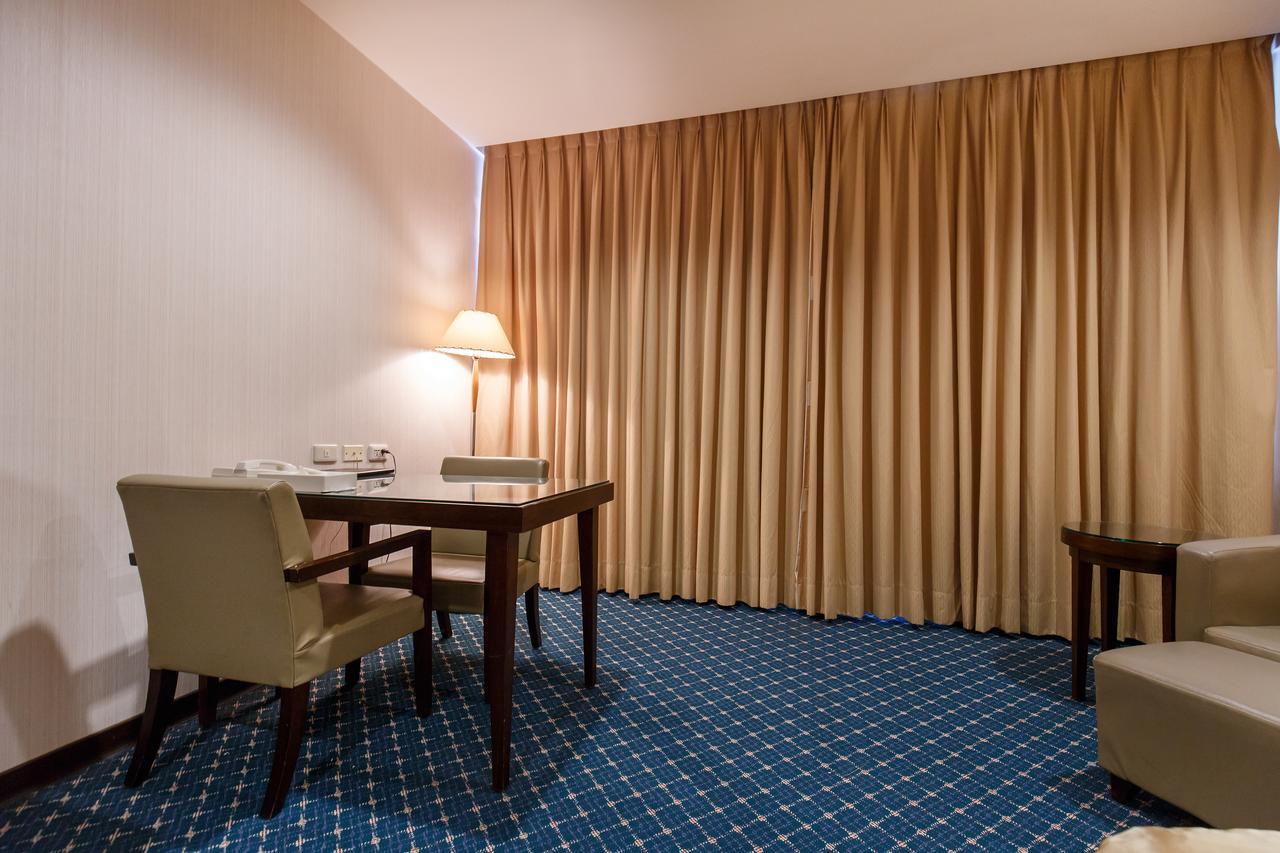 Champion Hotel Taipei Extérieur photo